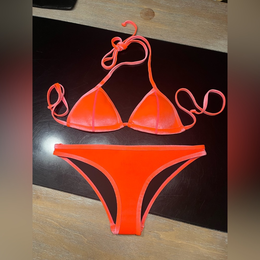Hoaka velvet orange pink bikini set
